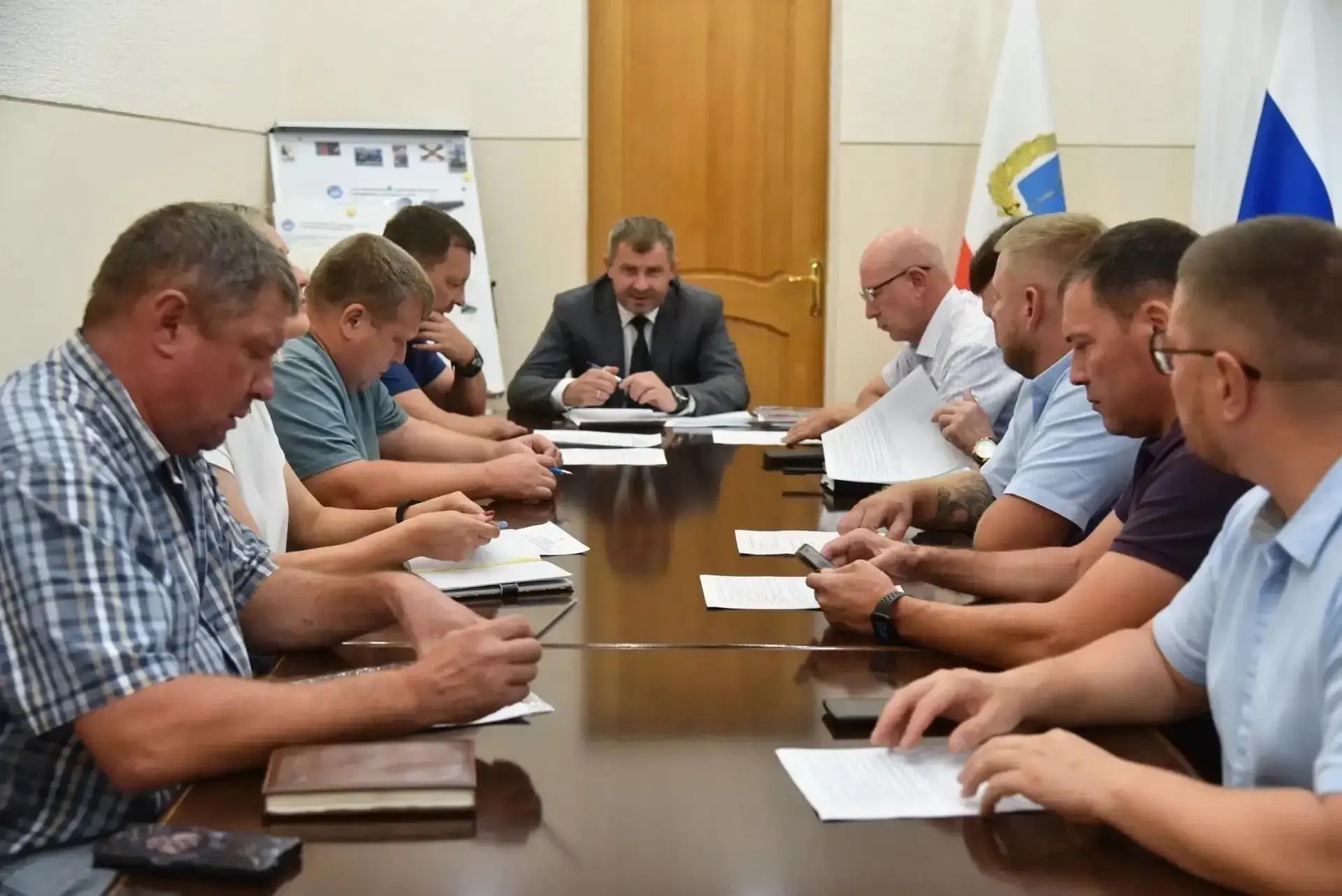 С представителями ресурсоснабжающих организаций провели совещание по вскрышным работам