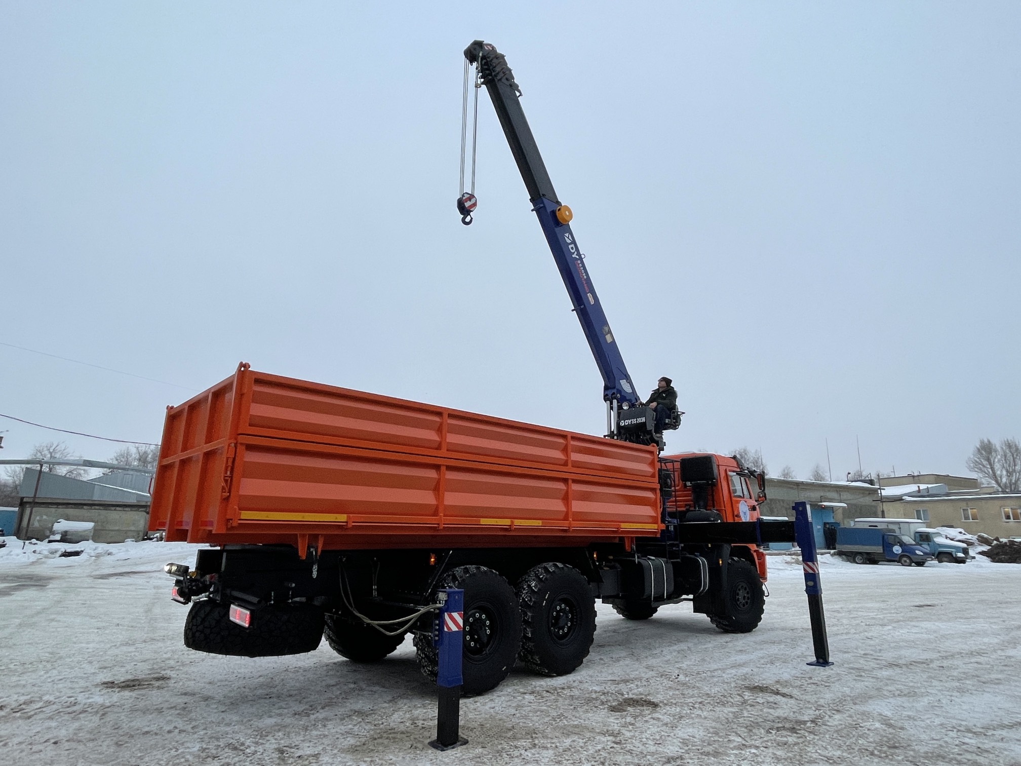 Автопарк Балаковского Водоканала пополнился двумя единицами техники
