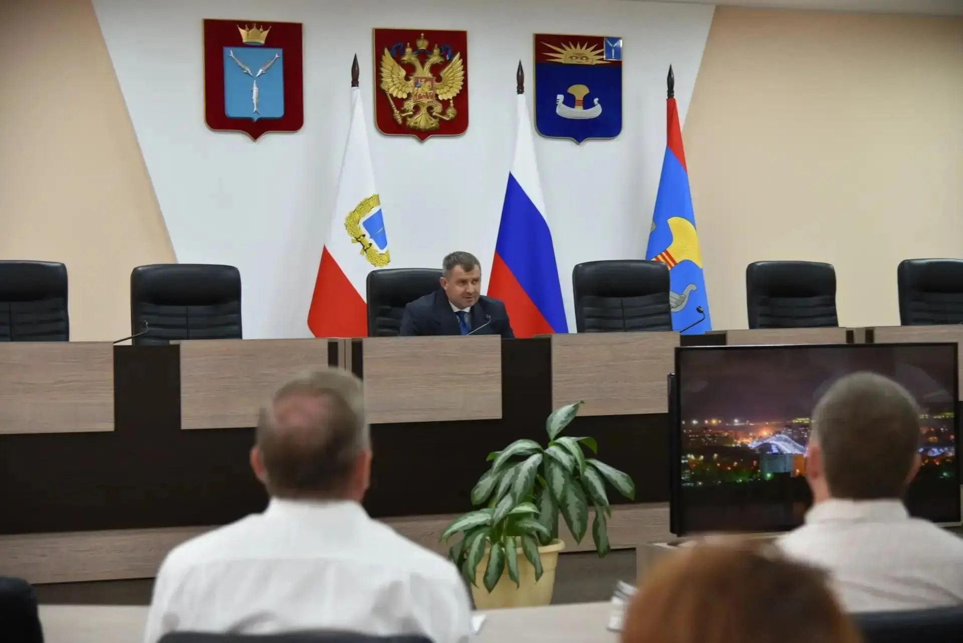 Сергей Барулин: провели рабочее совещание с руководителями служб и структурных подразделений администрации
