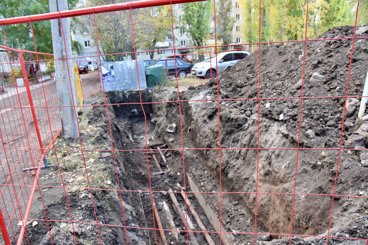 В городе Балаково ведётся постоянный контроль за работой по устранению порывов на тепловых сетях
