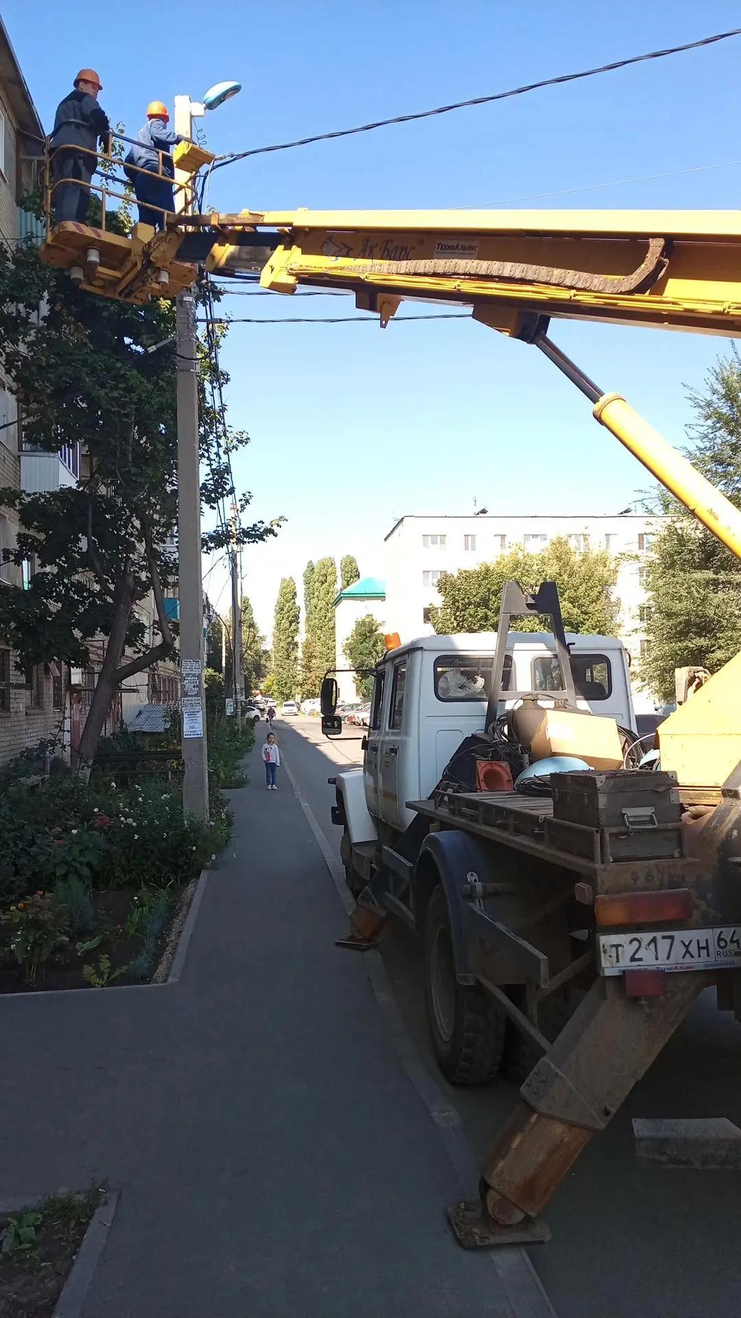 В Балаково коммунальные службы наводят порядок без выходных