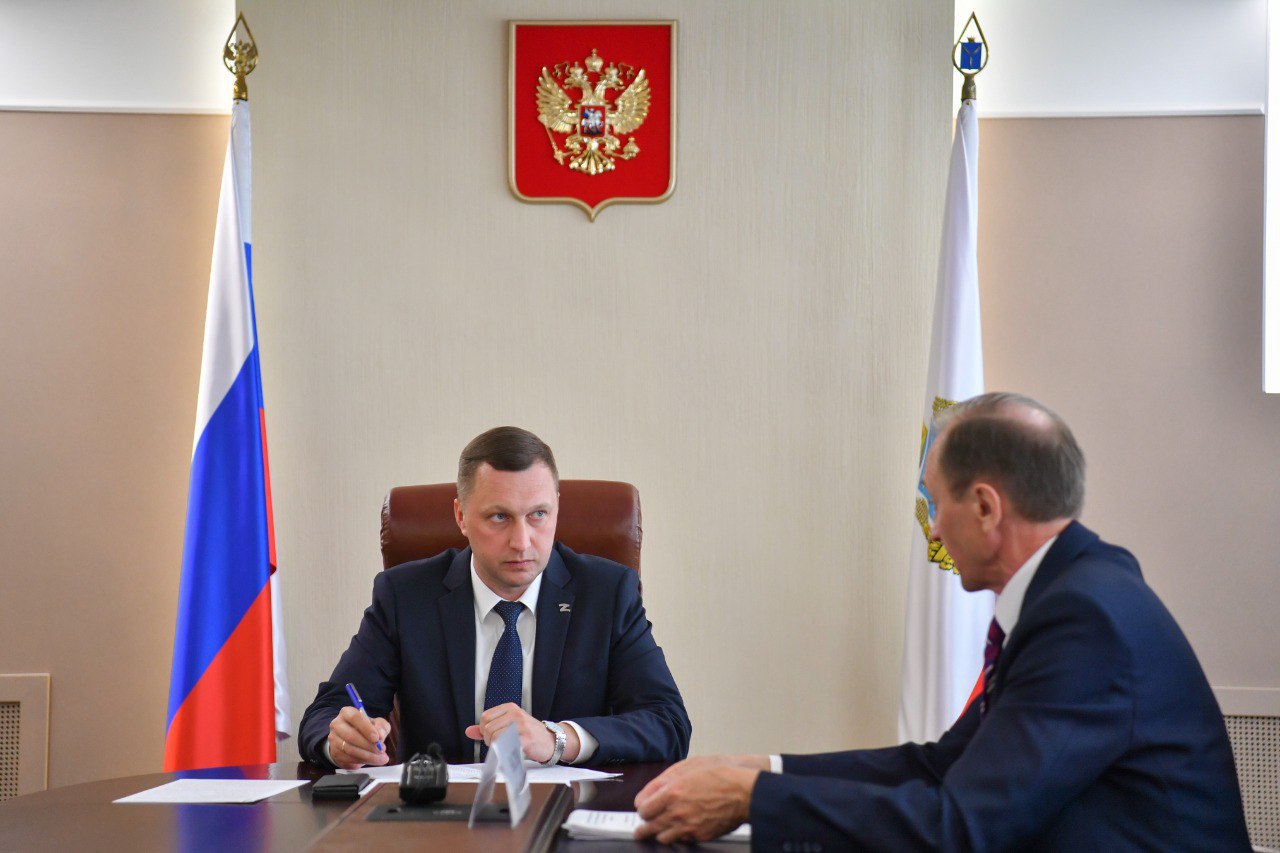 Губернатор Роман Бусаргин провел рабочую встречу с руководителем Управления Россельхознадзора по Саратовской и Самарской областям Алексеем Частовым