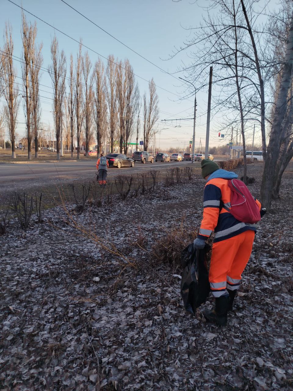 Сотрудники «Комбината благоустройства» ежедневно приводят город Балаково в порядок