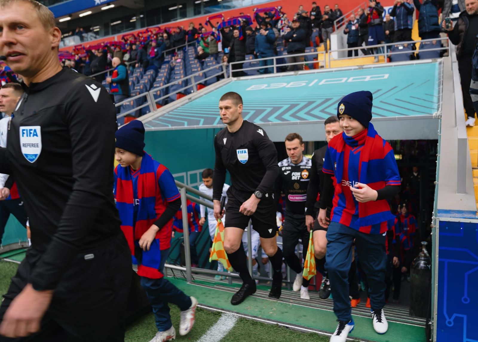 Воспитанники спортшколы "Балаково" посетили академию ЦСКА в Москве