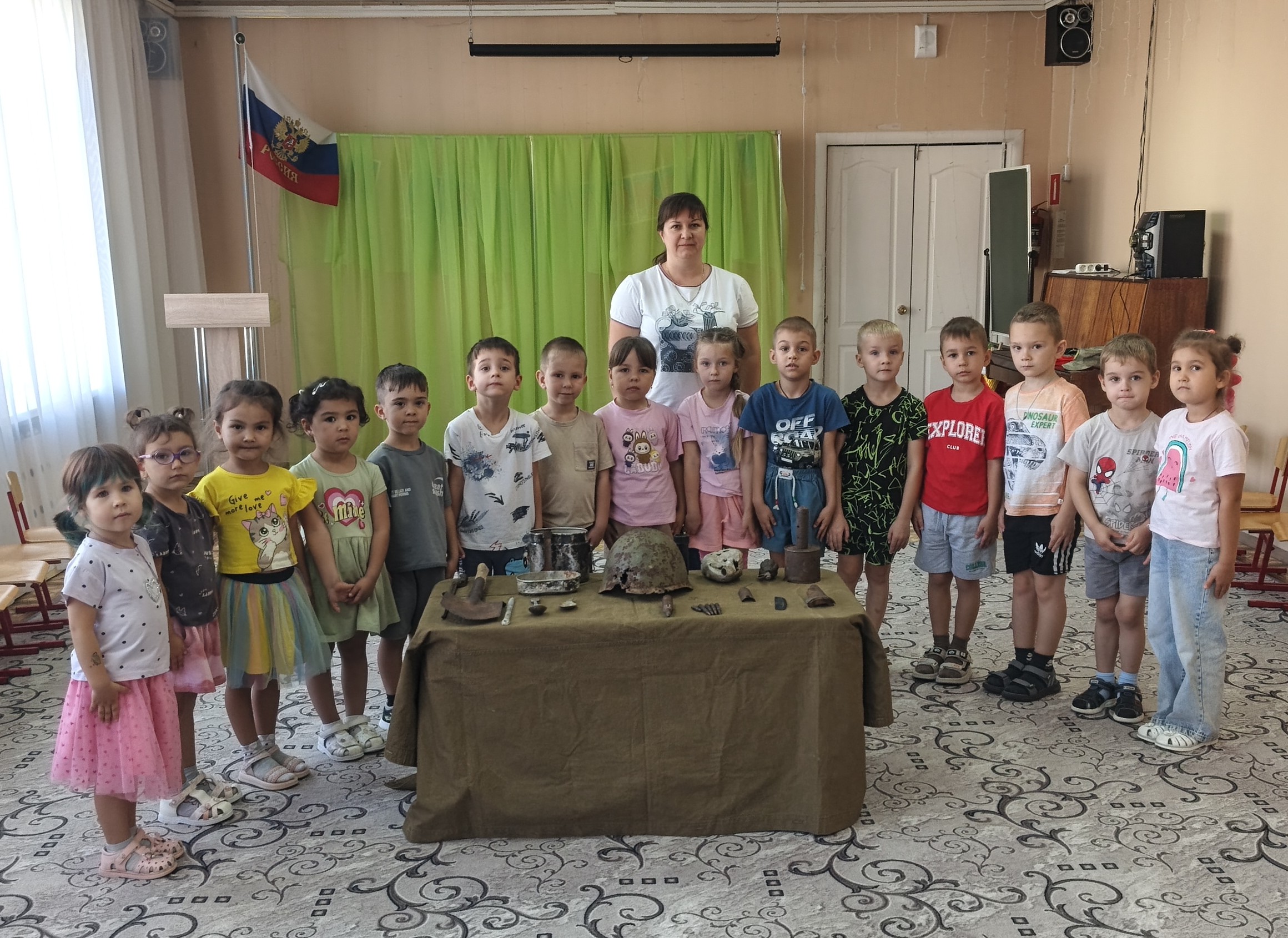 Патриотическое воспитание молодежи: итоги недели в центре «Набат»
