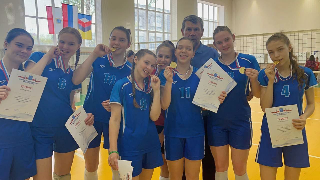 Воспитанницы спортшколы «Балаково» выиграли Первенство Саратовской области по волейболу