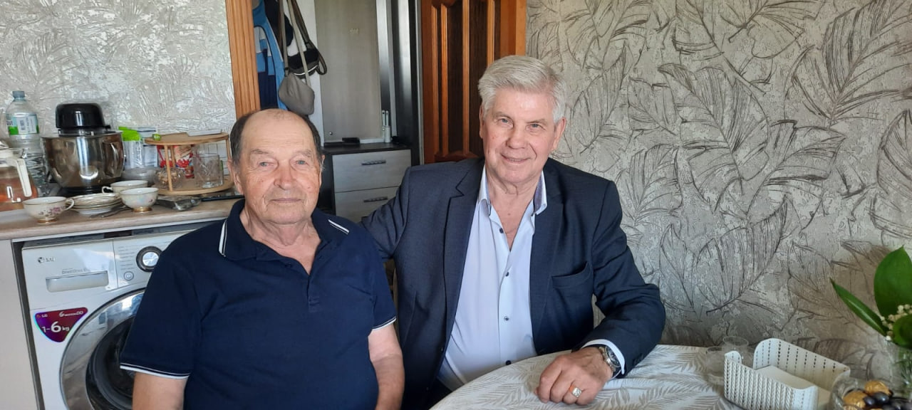 Сотрудники МКУ «Управление по делам ГО и ЧС БМР» поздравили ветеранов