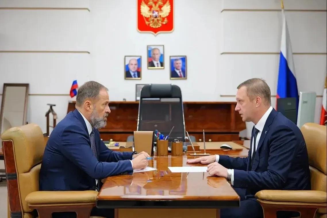 Полномочный представитель Президента РФ в ПФО Игорь Комаров посетил Саратовскую область с рабочим визитом