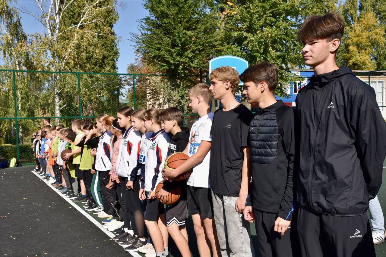 У спортивной школы «Олимпик» состоялось торжественное открытие двух спортивных площадок