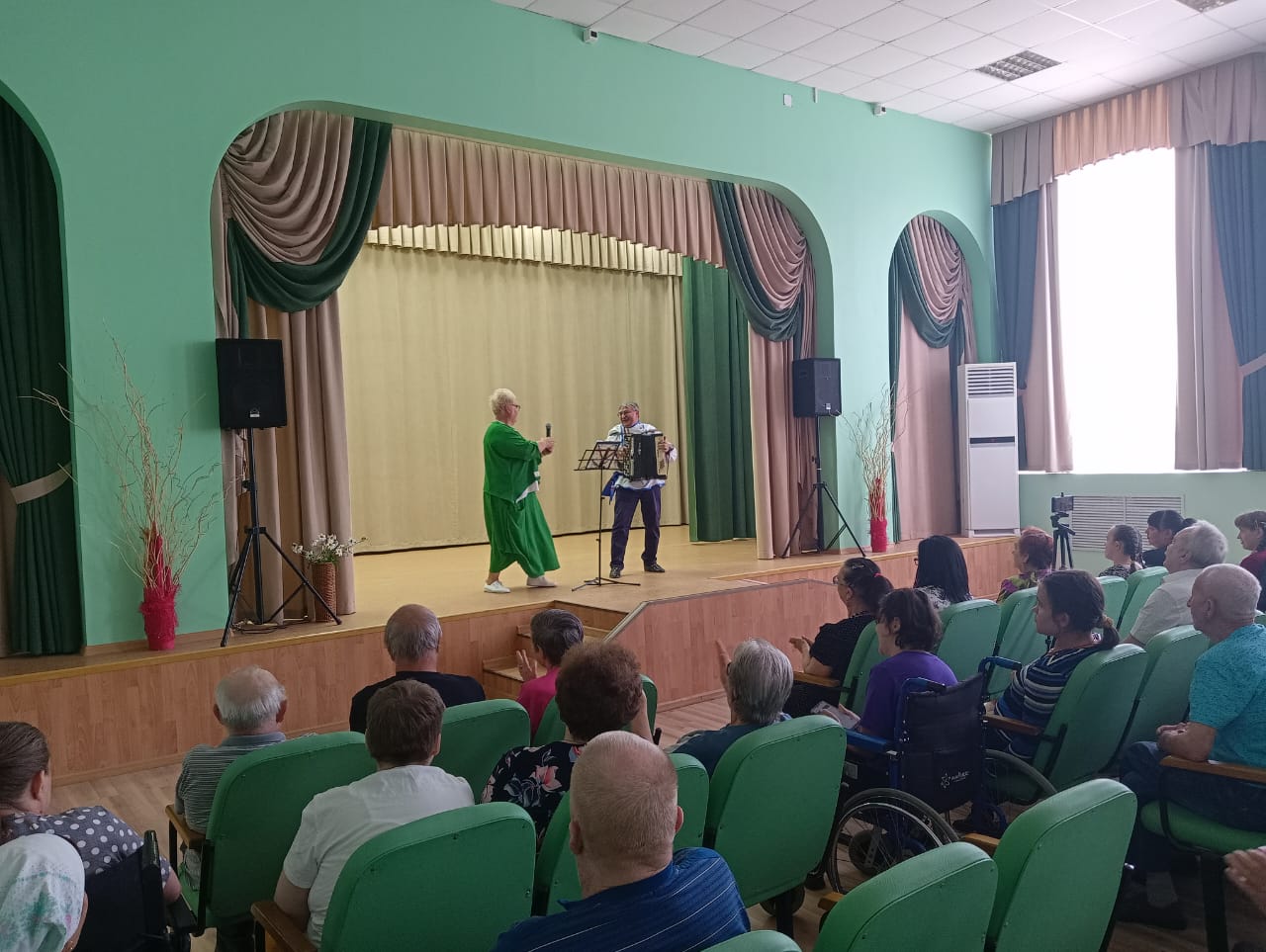 В Балаковском доме-интернате отпраздновали День семьи, любви и верности