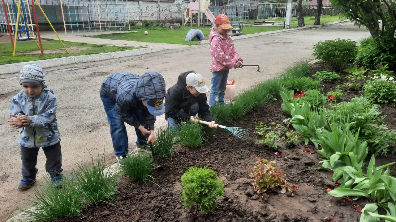 В Центре "Семья" прошла весенняя акция