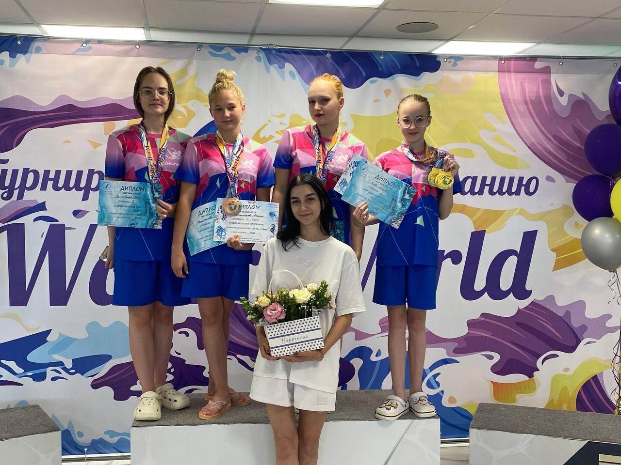 Воспитанницы спортивной школы «Альбатрос» приняли участие в областных соревнованиях по синхронному плаванию в Саратове