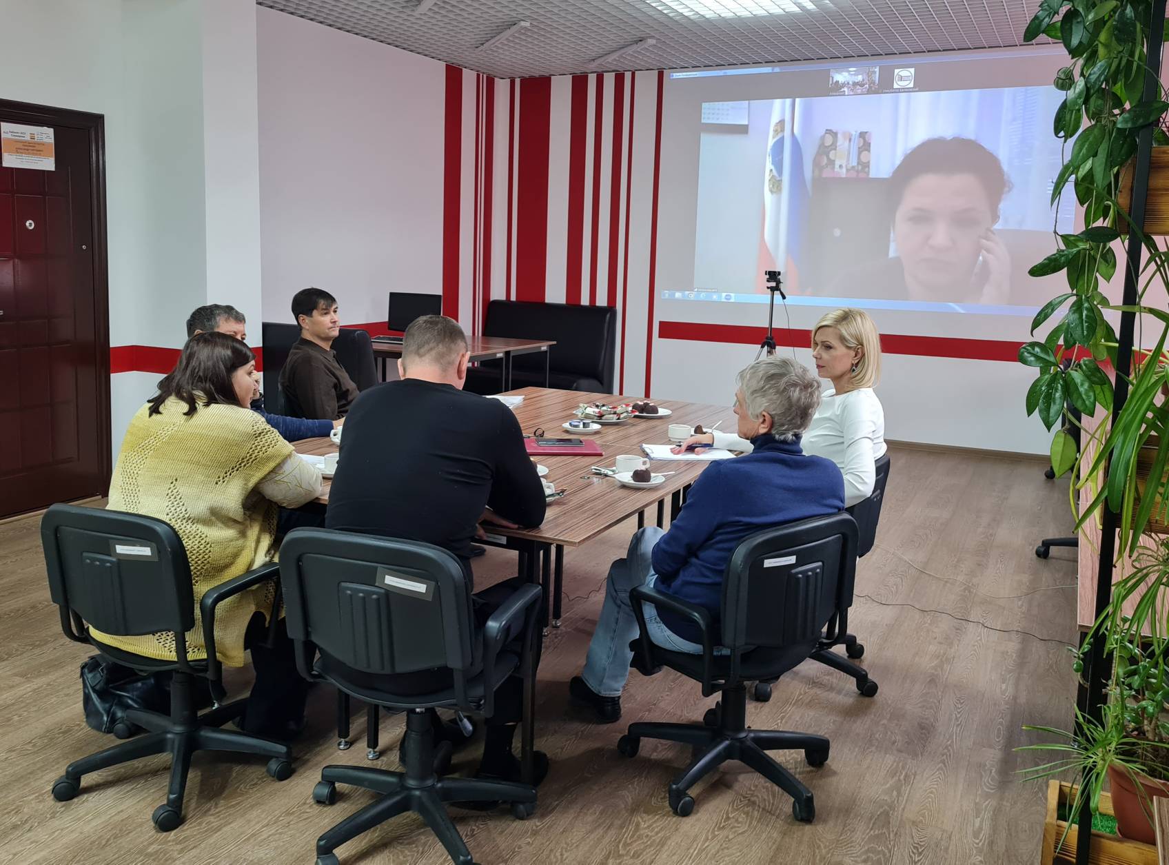 В Балаковском бизнес-инкубаторе прошла встреча бизнеса с Уполномоченным по защите прав предпринимателей в Саратовской области