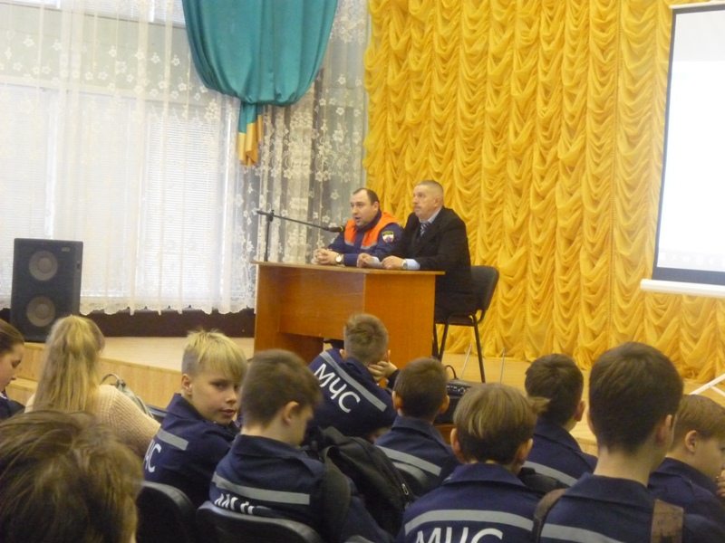 Опасно! Тонкий лед!