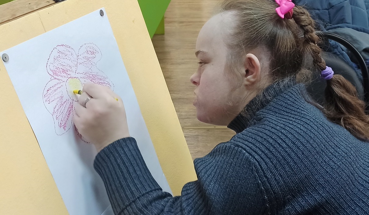 Для проживающих дома-интерната состоялось торжественное мероприятие «История в женских лицах»