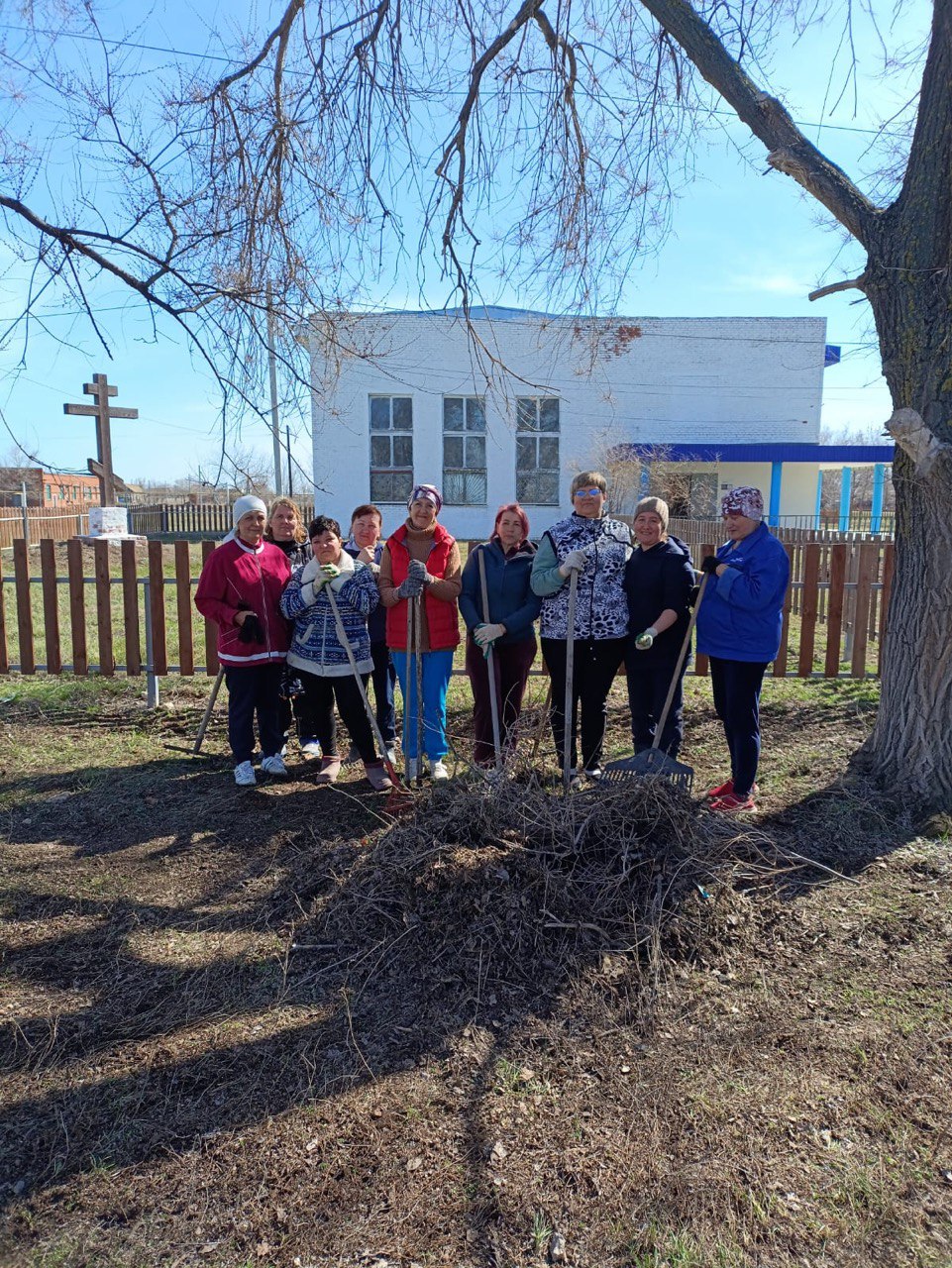 В населенных пунктах Натальинского муниципального образования 4 апреля прошли субботники