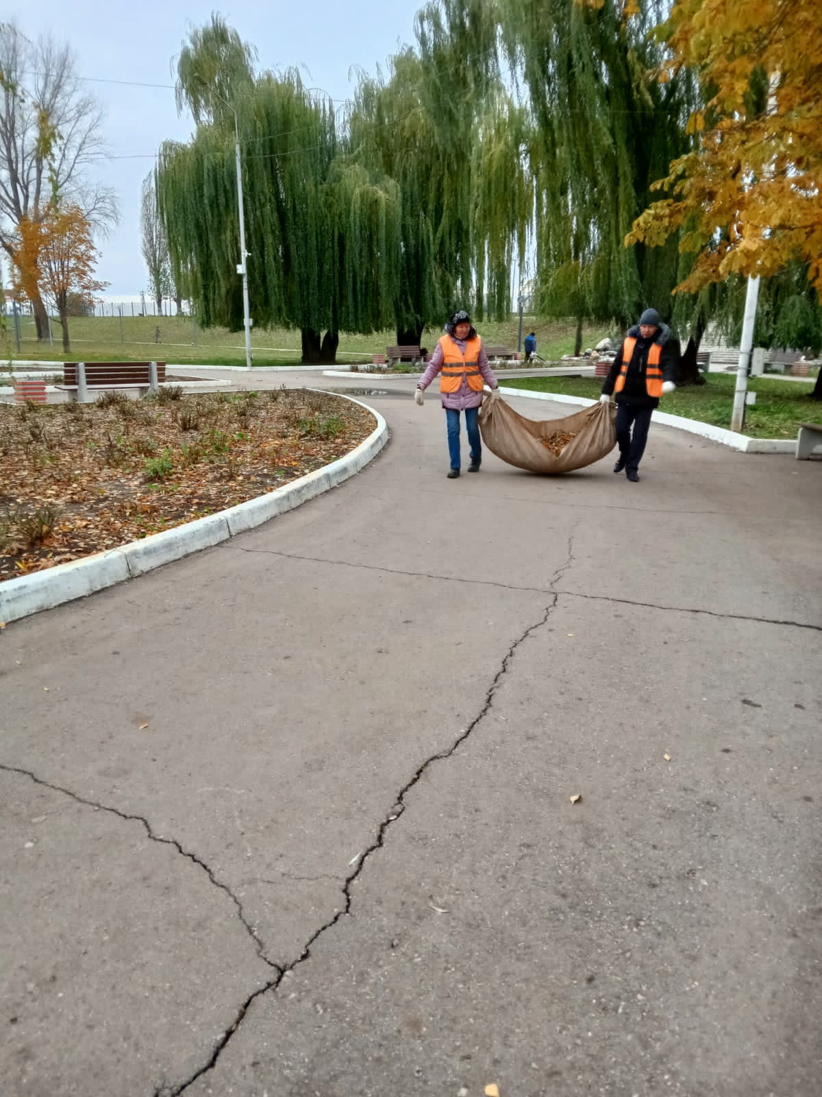 Благоустройство города Балаково. Где сегодня работают сотрудники Комбината?