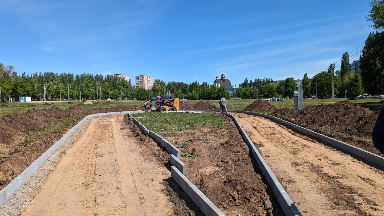 В Балакове продолжается благоустройство парка «Центральный»