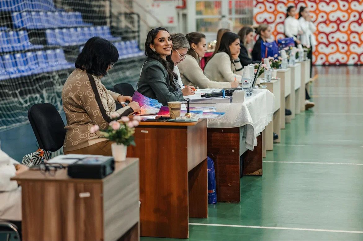В городе Балаково состоялся открытый турнир по художественной гимнастике