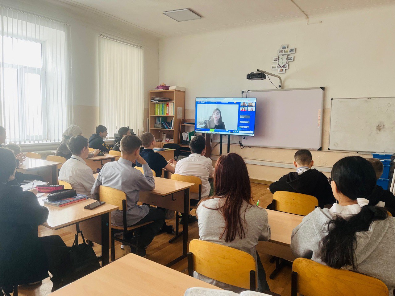 Школьники Саратовской области узнали, что такое доксинг и как защититься от интернет-мошенничества