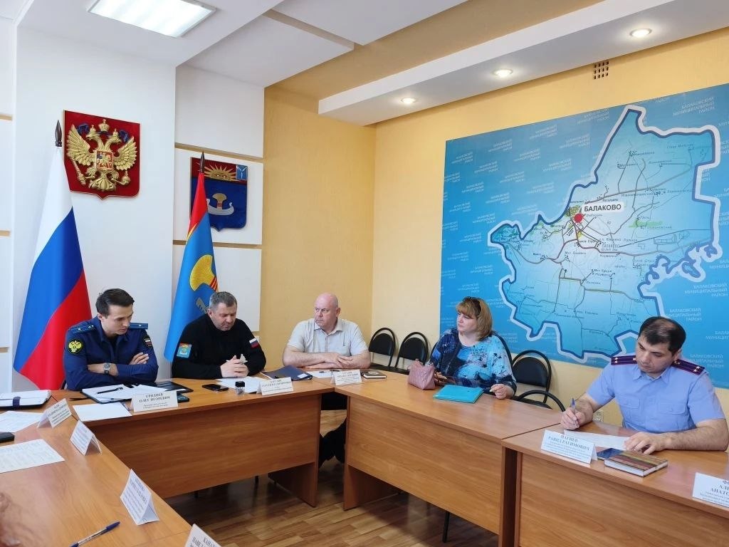 Сегодня глава Балаковского района Сергей Барулин провел очередной прием по личным вопросам для участников СВО и их семей