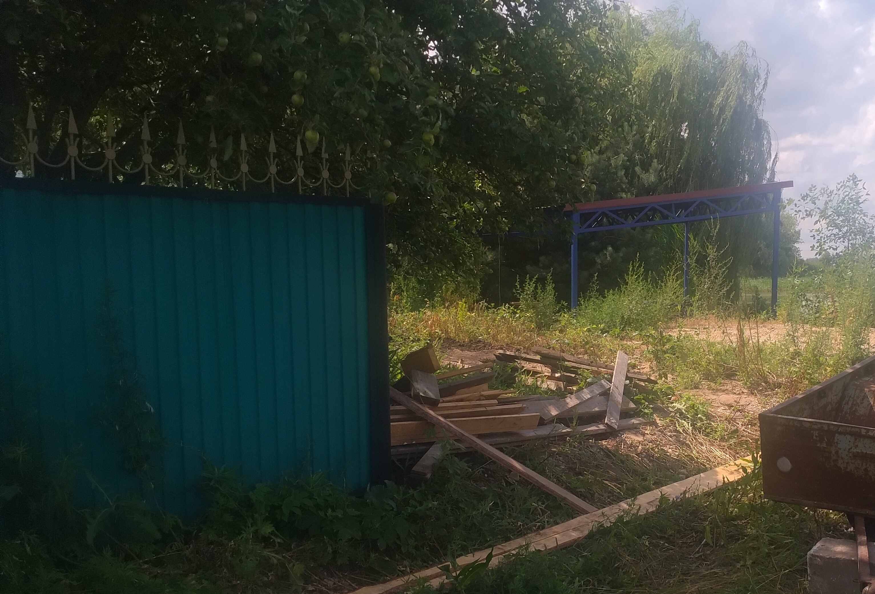 Контрольное управление провело обследование самовольно занятых земельных участков береговых полос