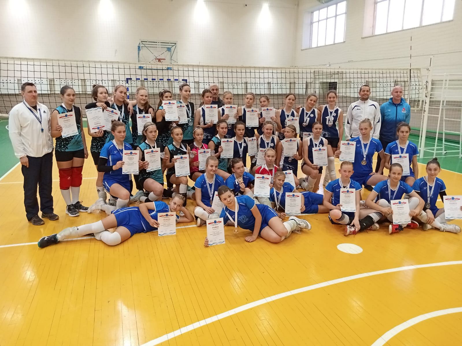 Команда спортивной школы «Балаково» стала победителем Первенства Саратовской области по волейболу