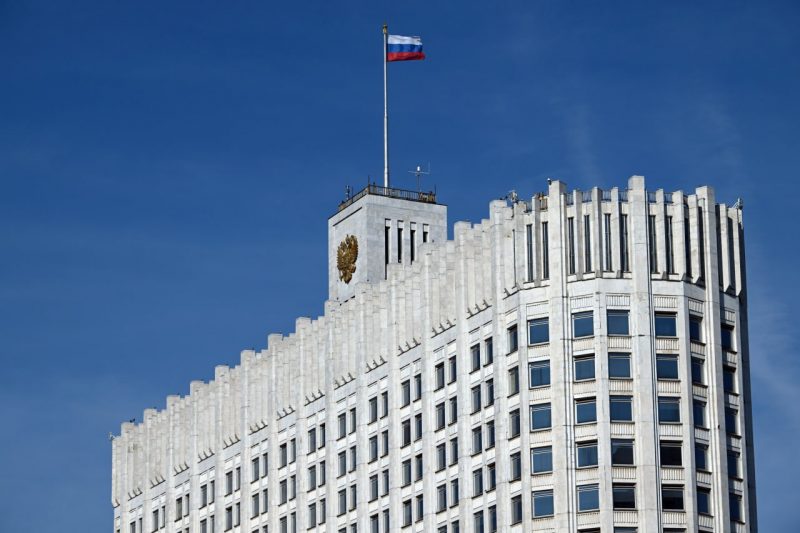 Правительство расширило поддержку компаний, приобретающих российское высокотехнологичное оборудование