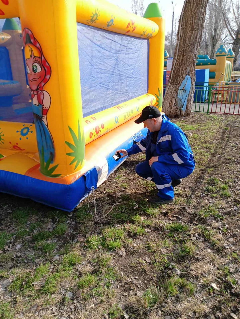 Детский и Городской парки готовится к открытию летнего сезона