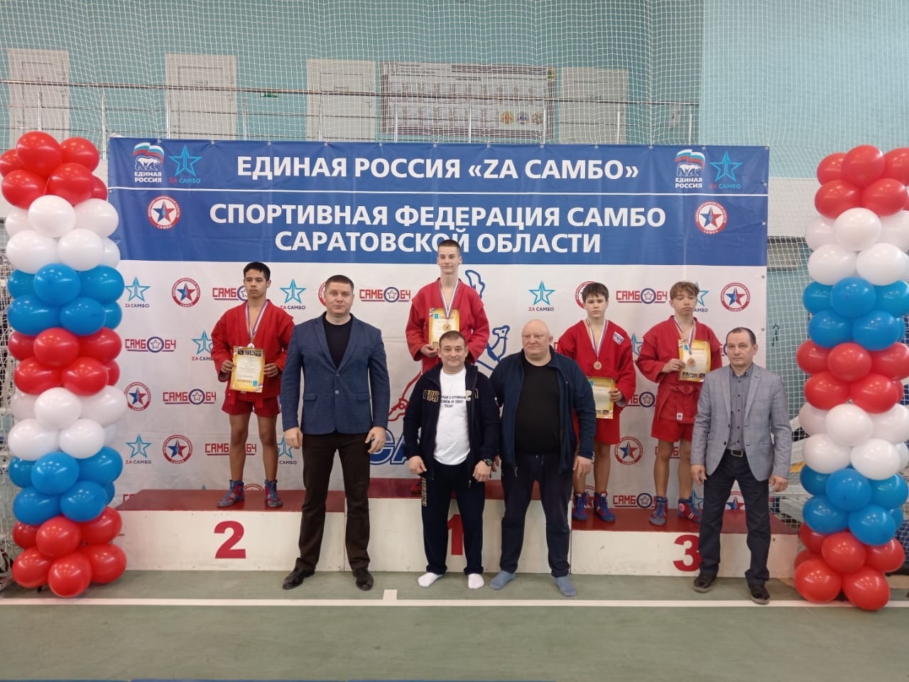 Самбисты из города Балаково успешно выступили на соревнованиях в Балашове