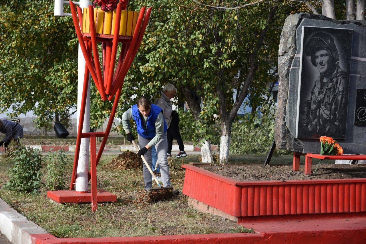 В Балаково продолжаются общегородские субботники