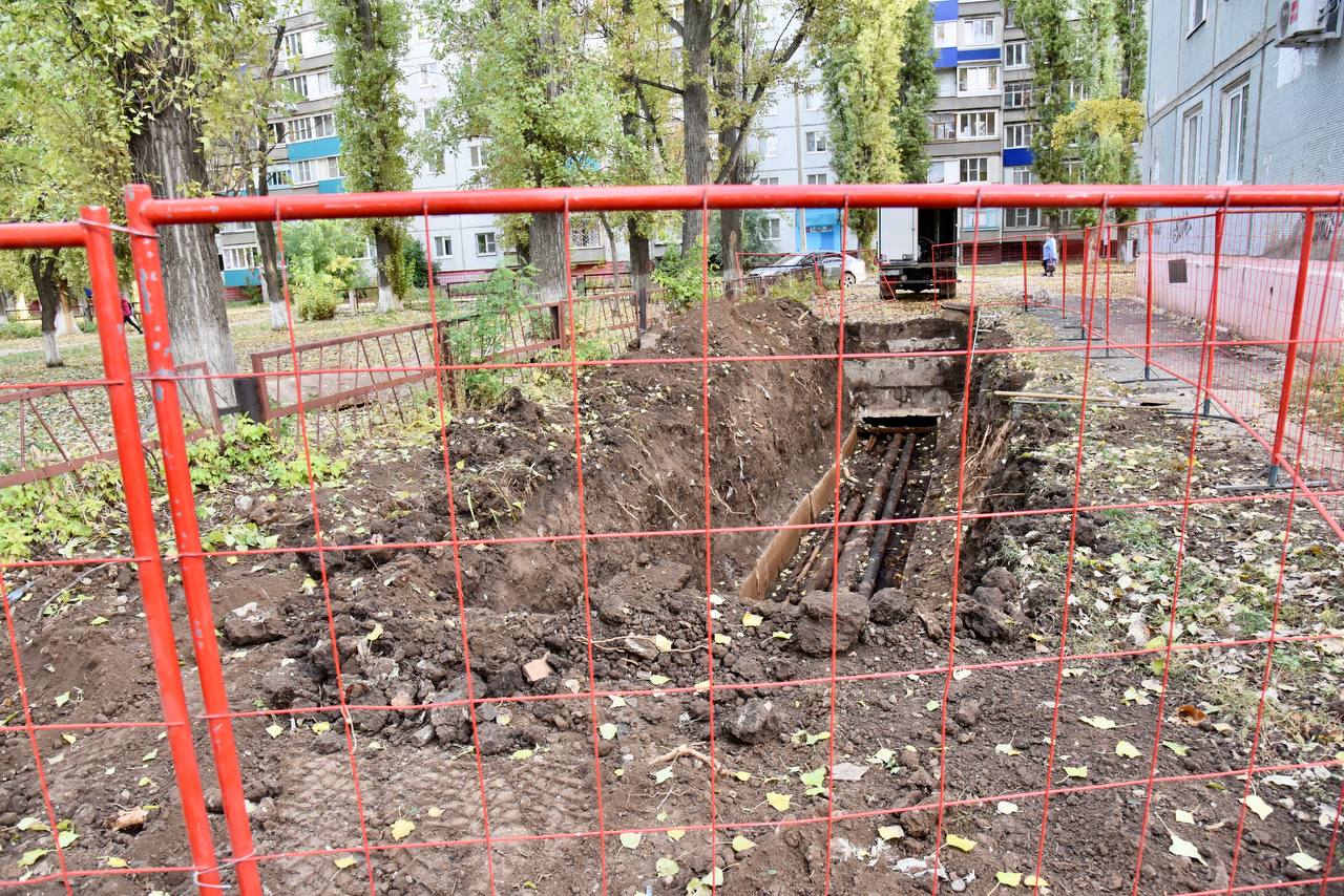 В городе Балаково ведётся постоянный контроль за работой по устранению порывов на тепловых сетях
