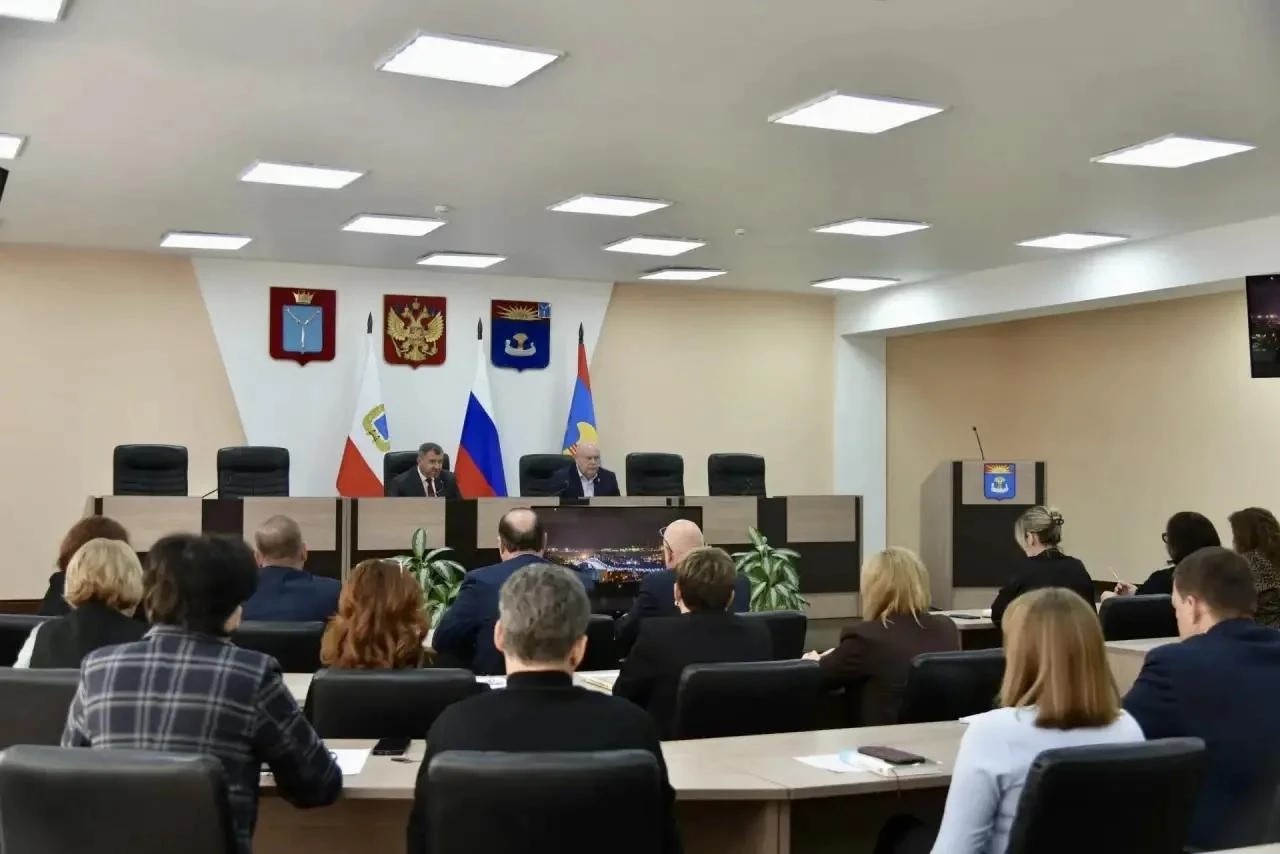 Сергей Барулин: провели рабочее совещание с руководителями служб и структурных подразделений 