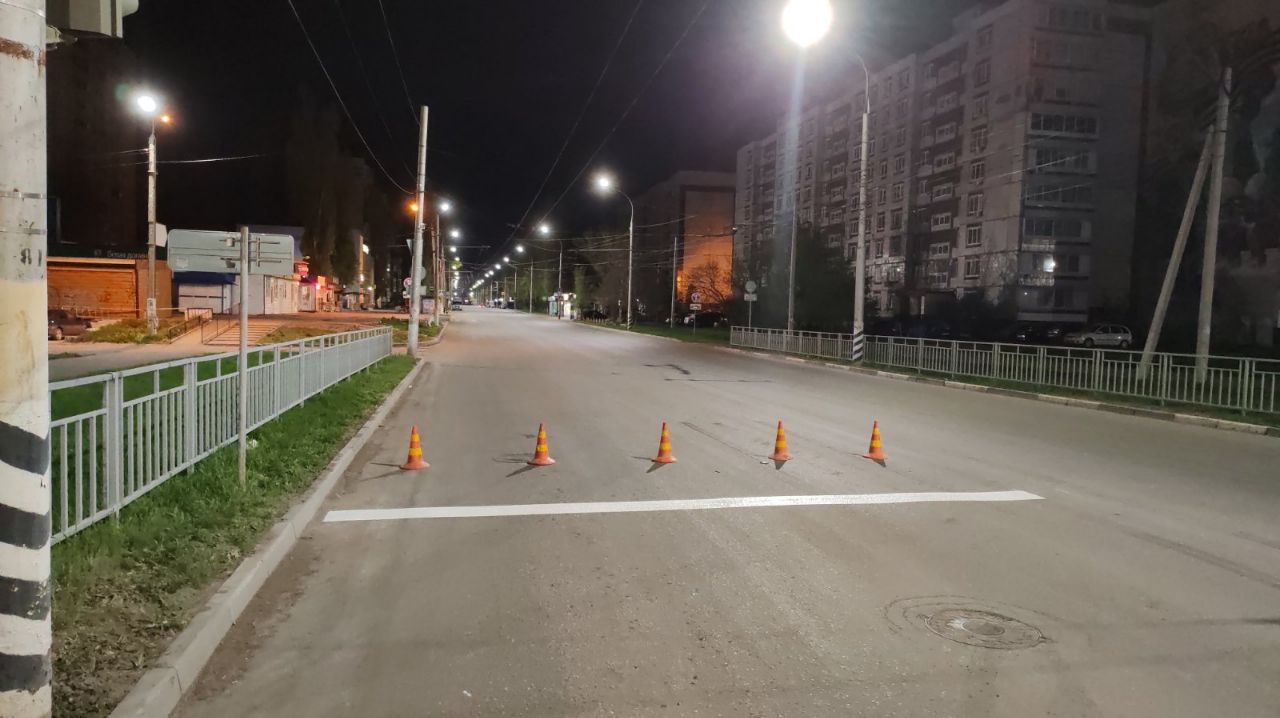 В городе Балаково начались работы по обновлению дорожной разметки