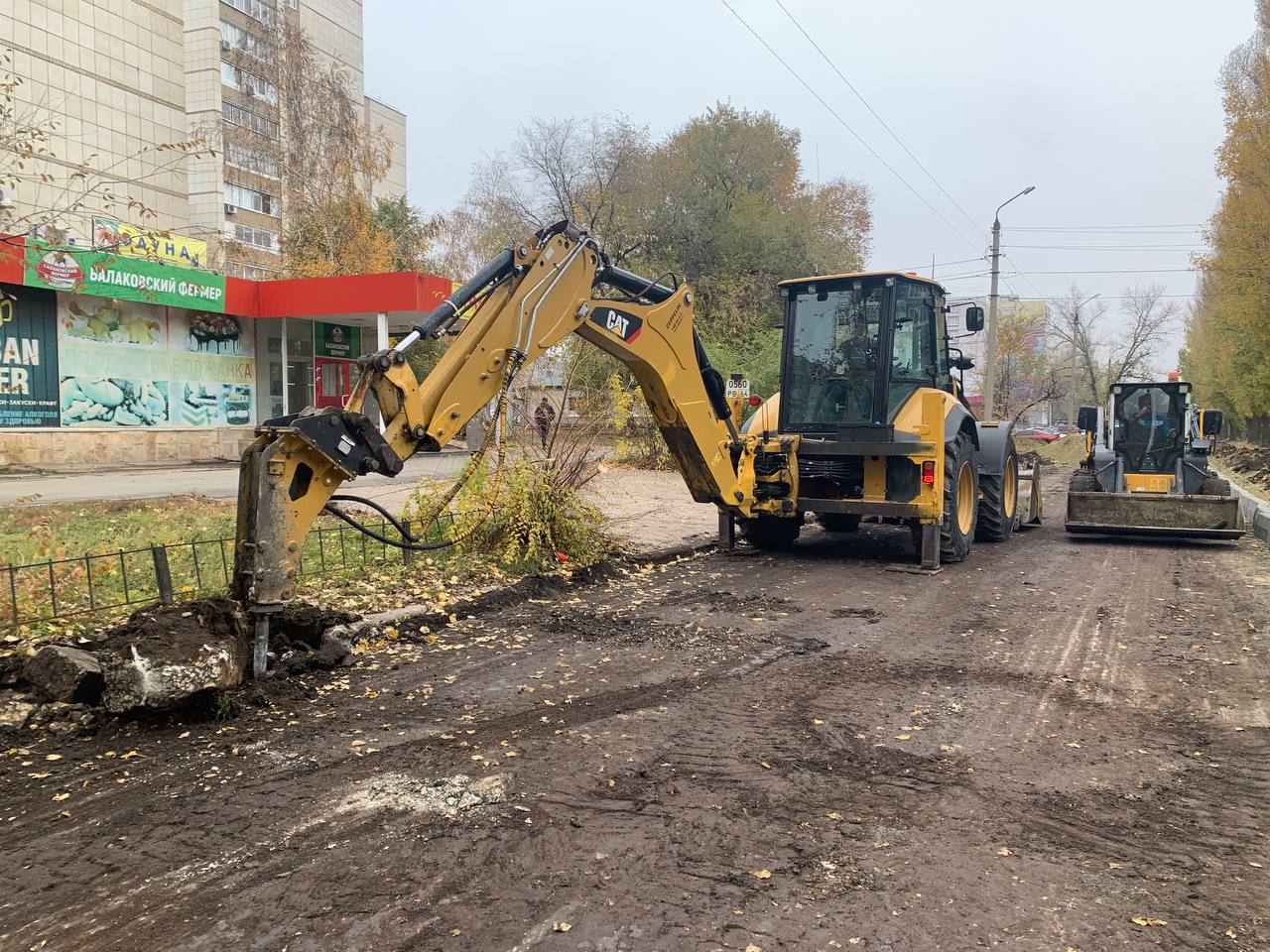 Еще на одном участке дублера улицы 30 лет Победы начались ремонтные работы