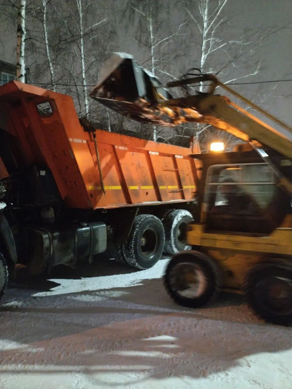 Благоустройство города Балаково сегодня: вывоз снега, очистка тротуаров и автомобильных дорог