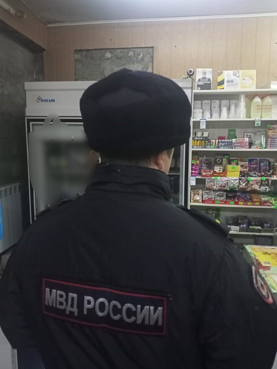 На остановке в Балаково выявили факт незаконной продажи алкоголя