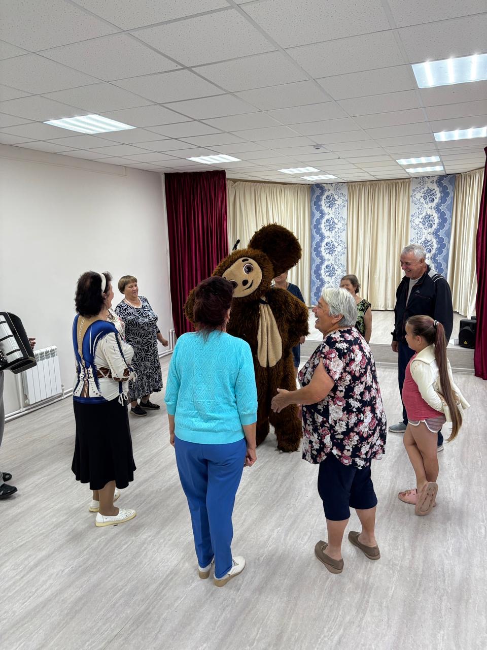 Жители села Андреевка отметили День рождения Чебурашки