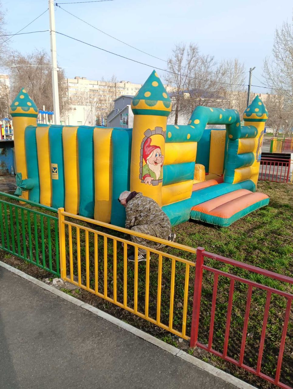 Детский и Городской парки готовится к открытию летнего сезона