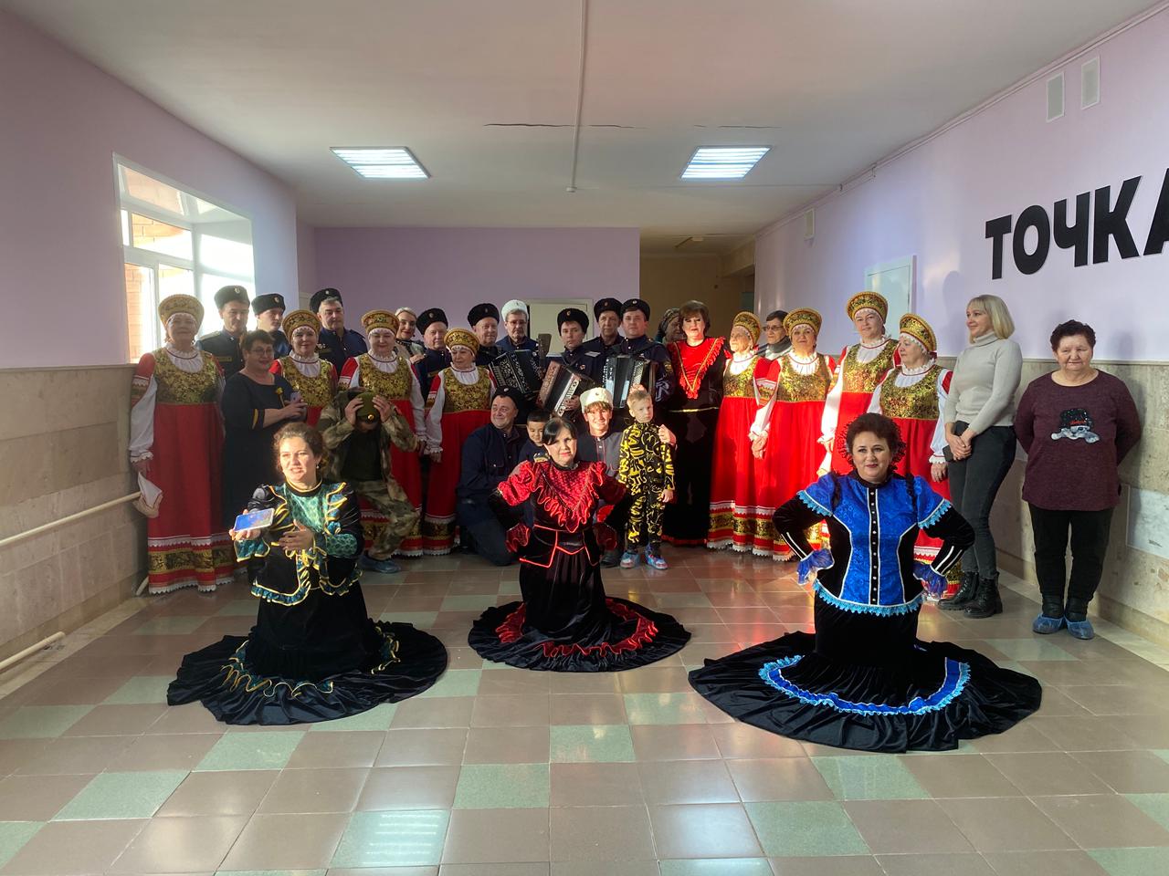 Праздник музыки и единства: концерт в поселке Николевский