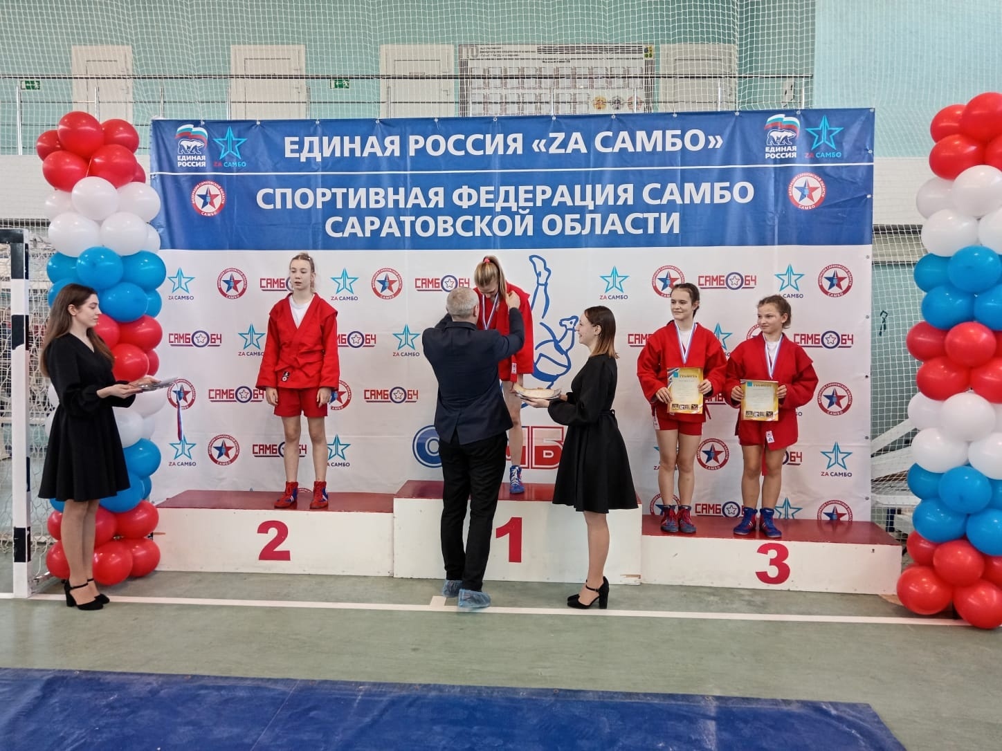 Самбисты из города Балаково успешно выступили на соревнованиях в Балашове