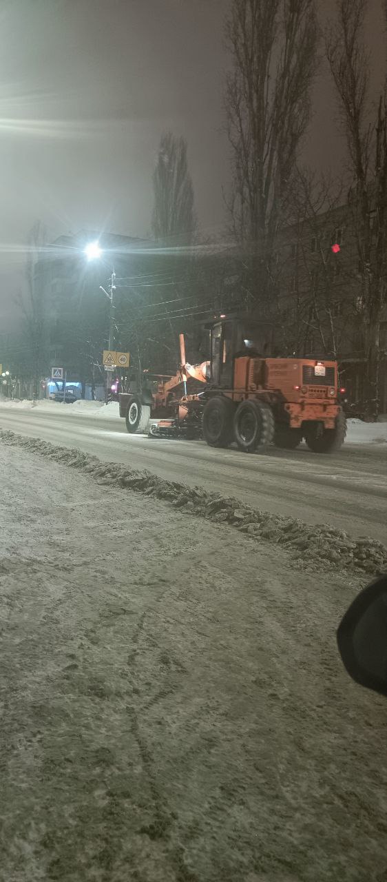 Благоустройство города Балаково сегодня: вывоз снега, очистка тротуаров и автомобильных дорог