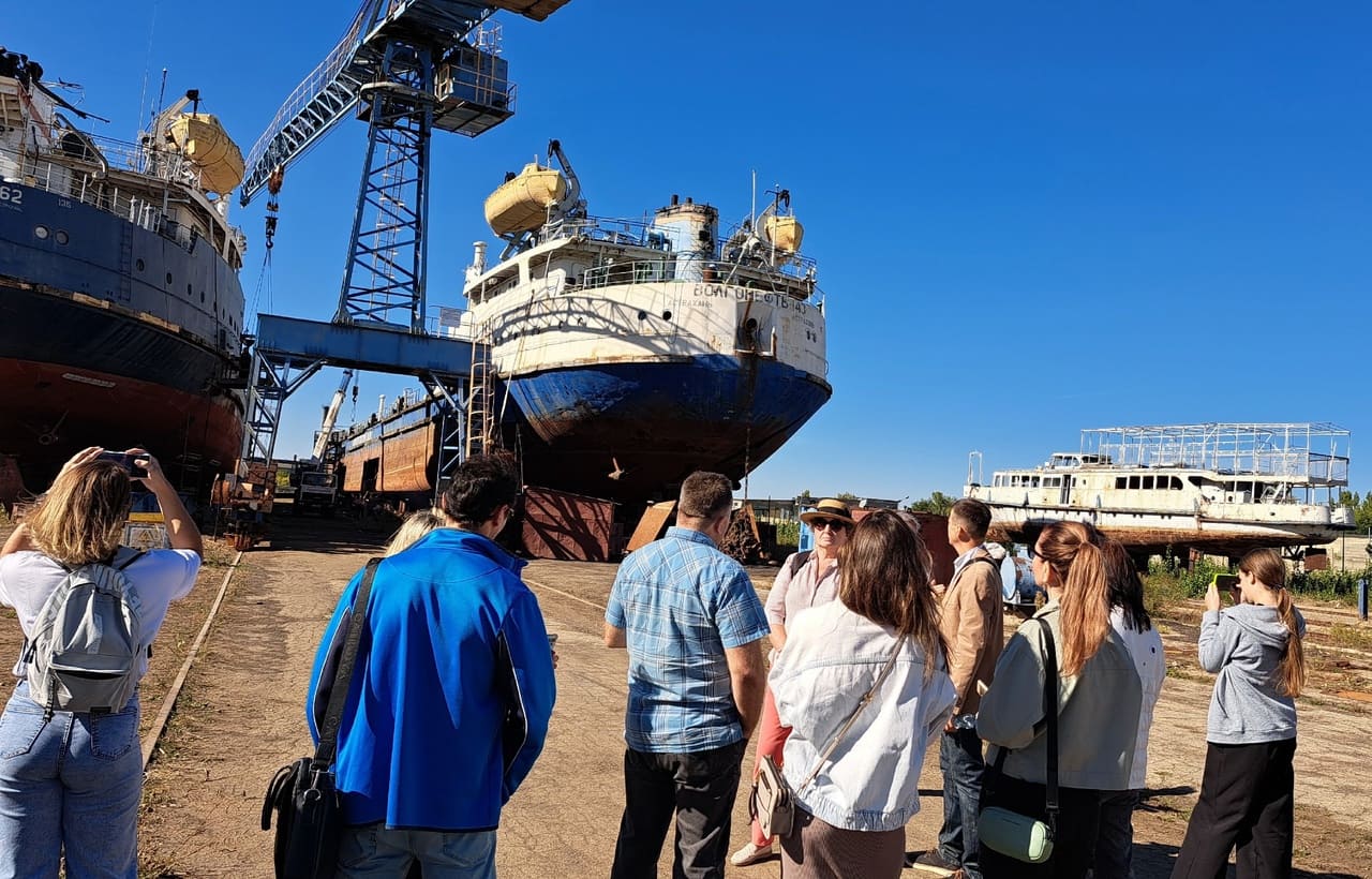 Уже второй раз Балаковский судоремонтный завод принимает предпринимателей в гости