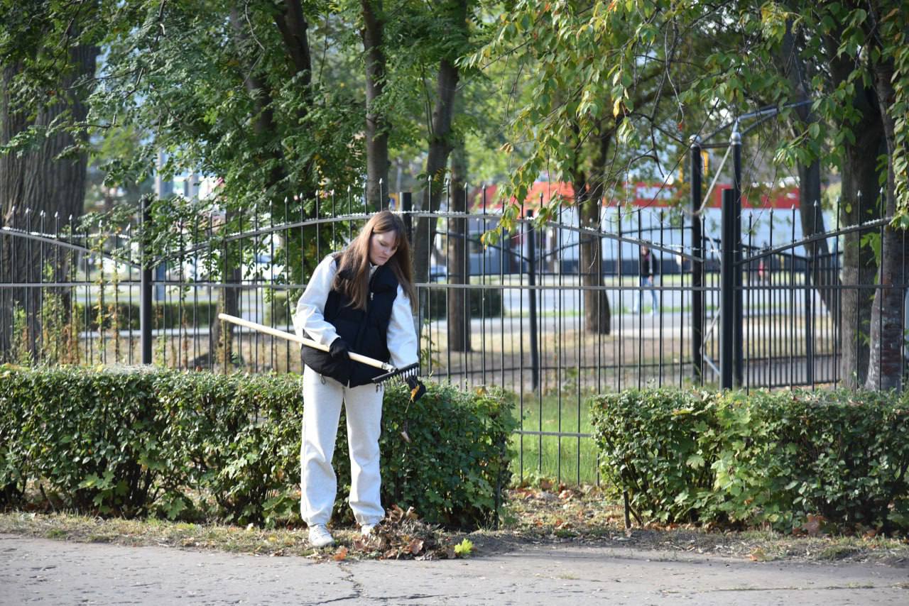 В Балаково продолжаются общегородские субботники