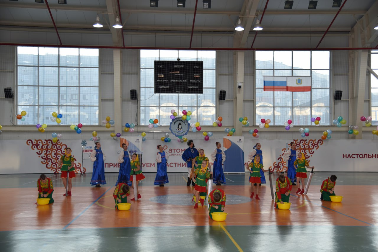 Сегодня в Балакове состоялся культурно-спортивный фестиваль для детей с ограниченными возможностями здоровья «Снежинка»