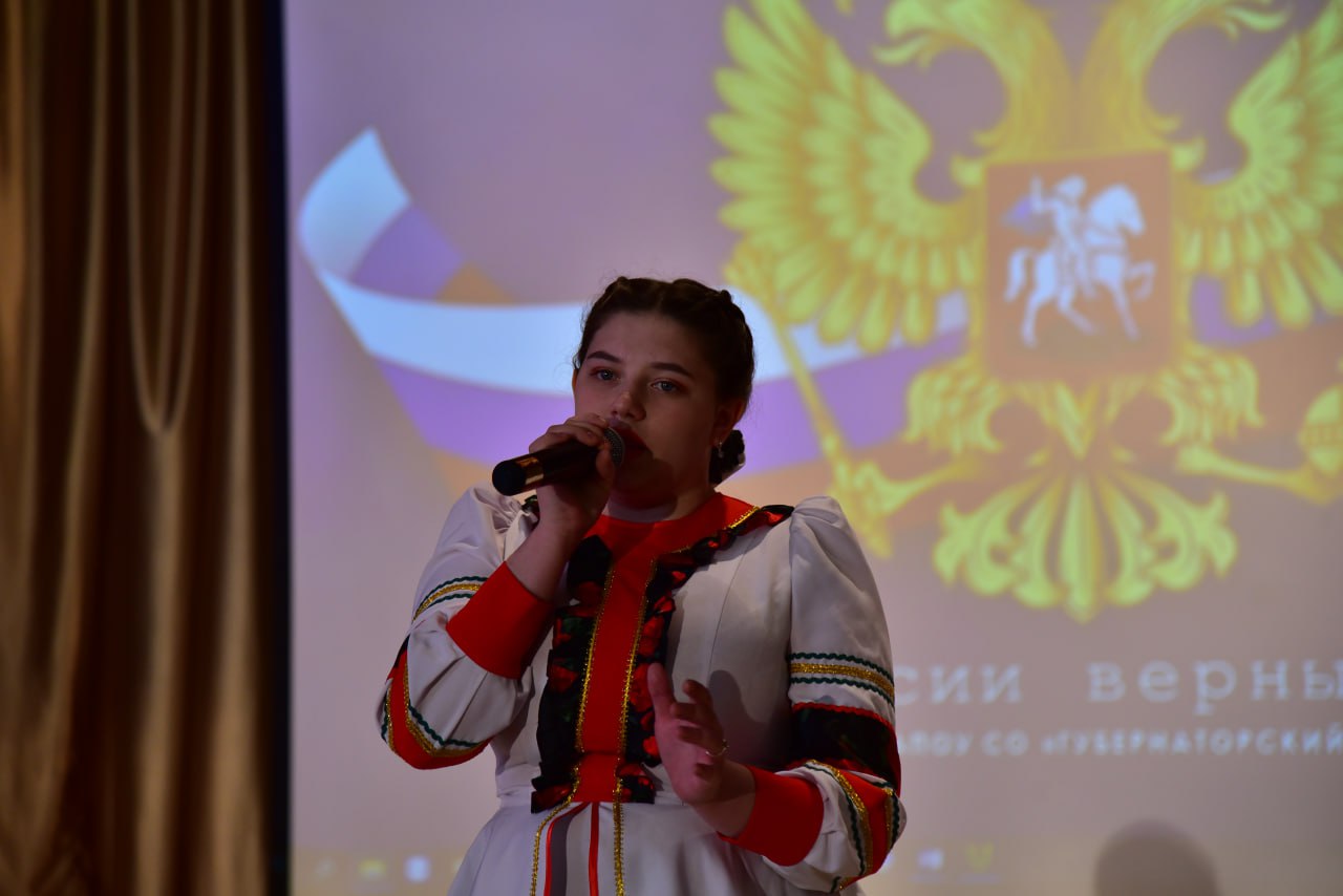 Глава регионального исполкома Народного фронта побывал в Губернаторском колледже