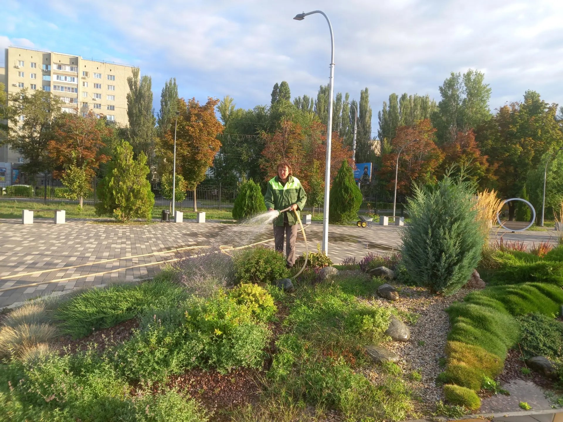 В Балаково продолжаются плановые работы по благоустройству и наведению порядка