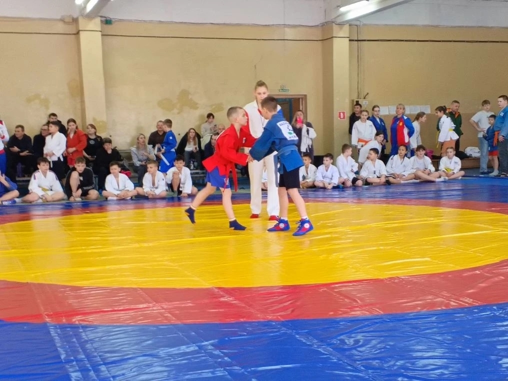 В Балаково прошло Первенство по самбо
