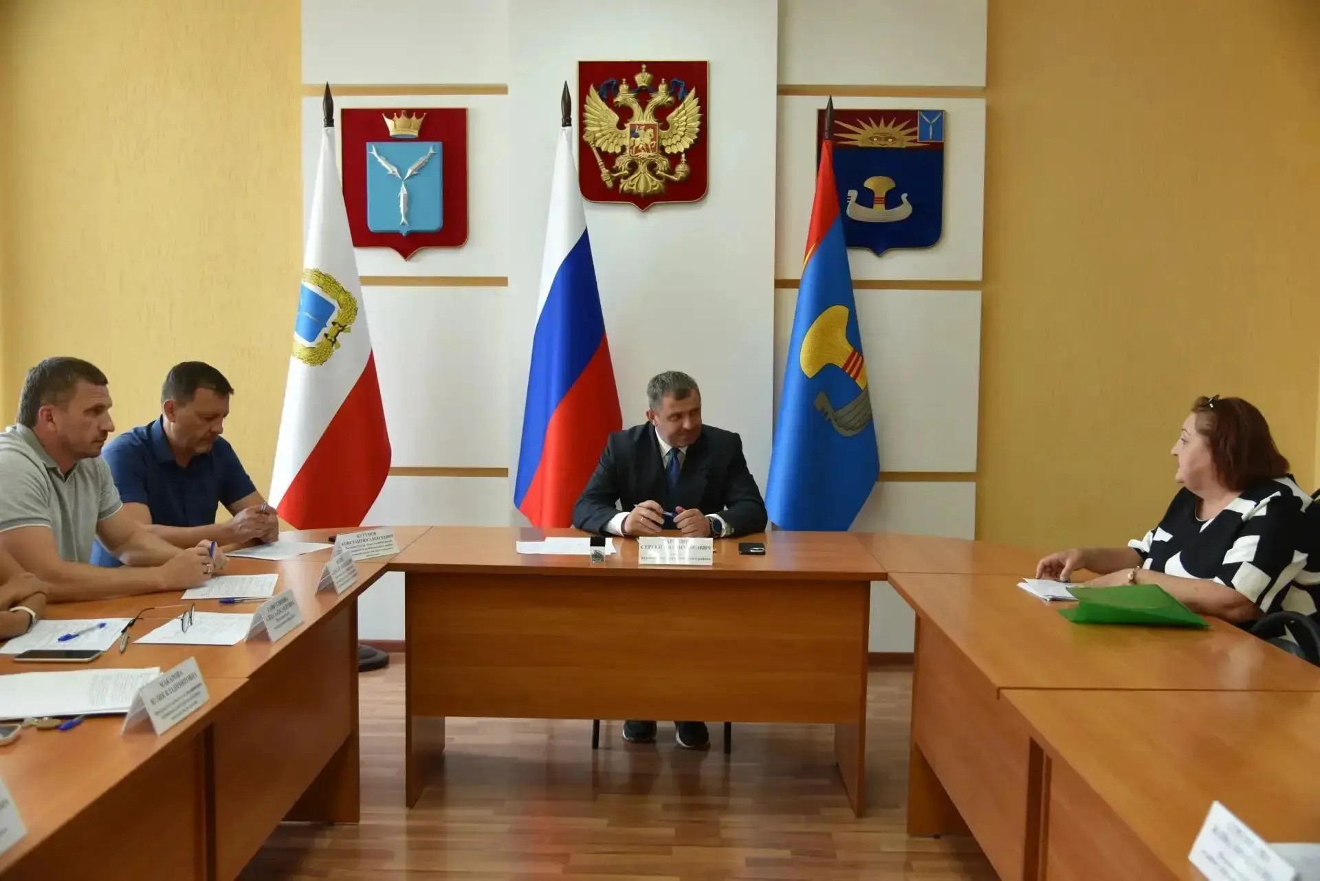 Провели приём граждан по личным вопросам