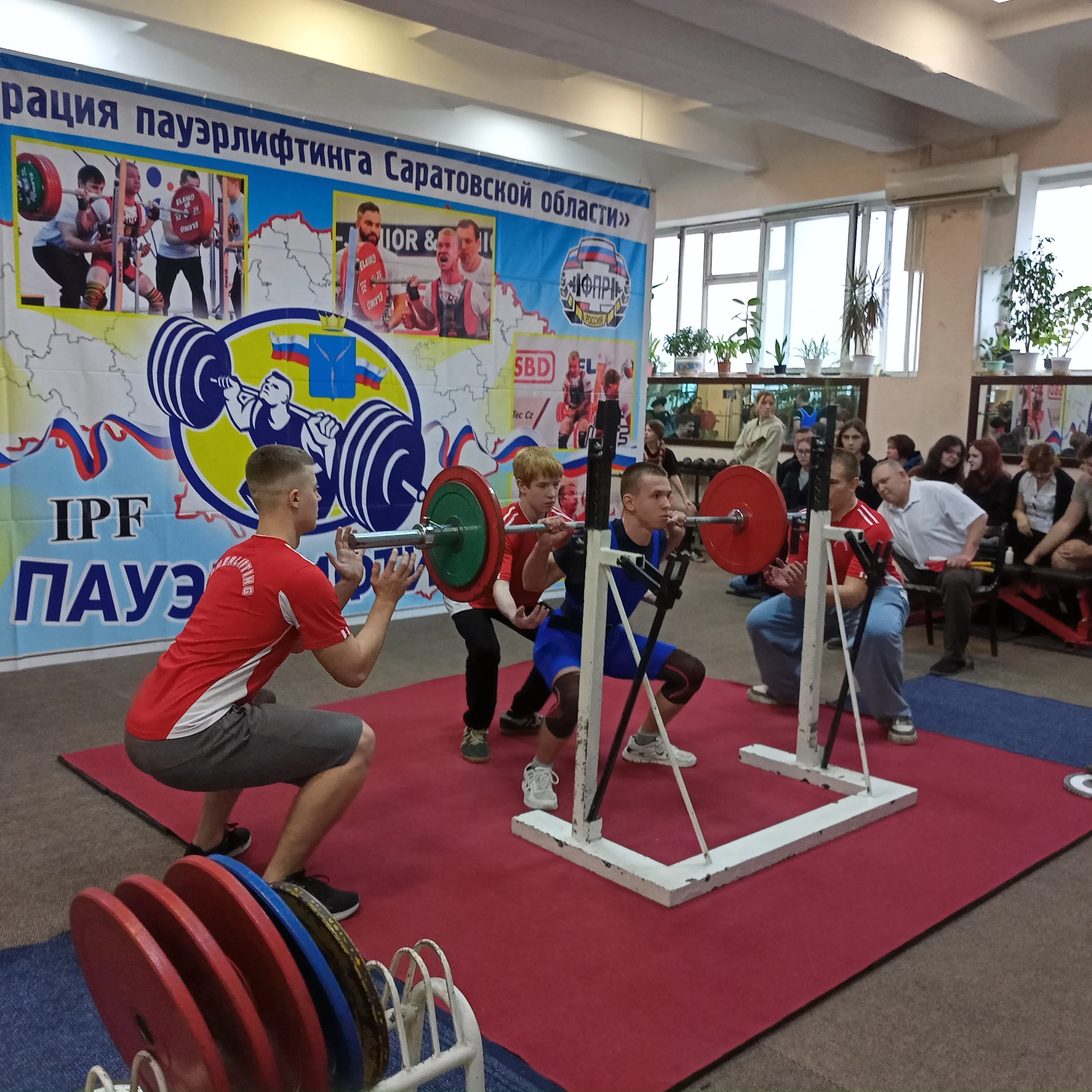 В "Спортэксе" состоялся Чемпионат города Балаково по пауэрлифтингу